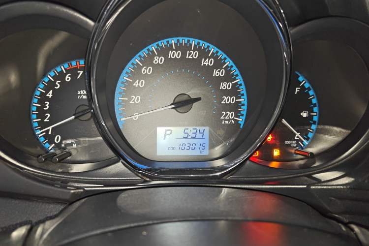 Used Toyota YARiS L Zhi Xuan 2016 Revised 1.5E CVT Charming Edition Instrument Cluster