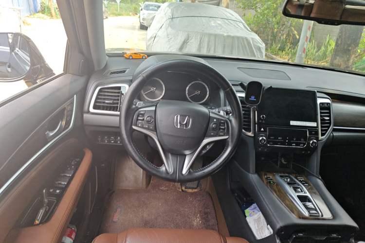 Used Honda UR-V 2017 370TURBO Four-Wheel Drive Prestige Edition China V Steering Wheel