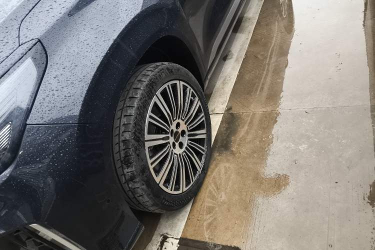 Used EXEED Lanyue C-DM 2025 180 Ultra-Long Range Ultra All-Wheel Drive 6-Seater