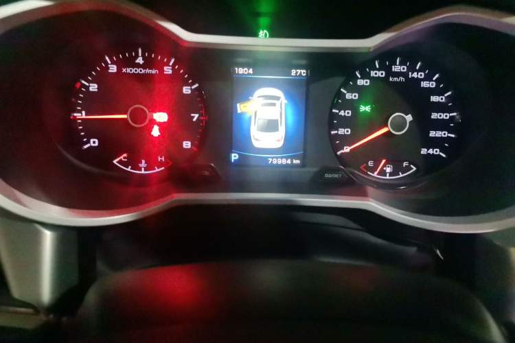 Used Geely Auto Emgrand GL 2017 1.3T DCT Elite Model Odometer Close Up