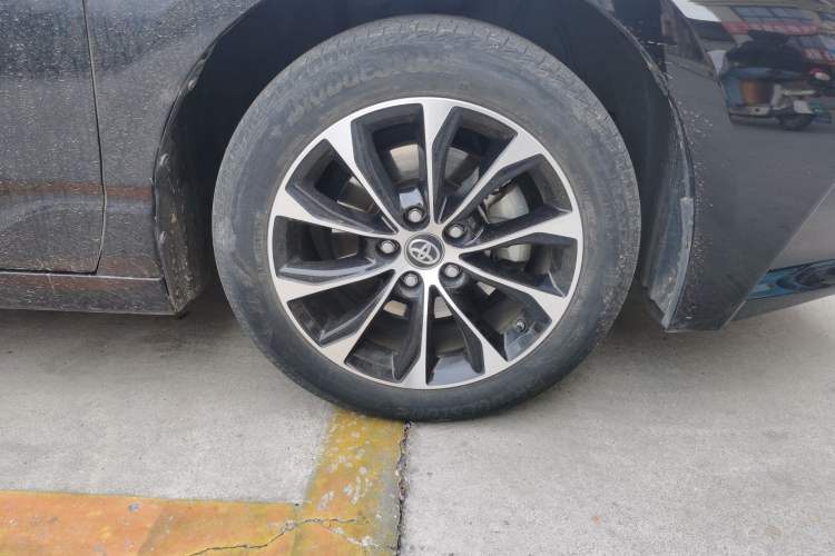 Used Toyota Avalon 2022 2.5L Luxury Edition