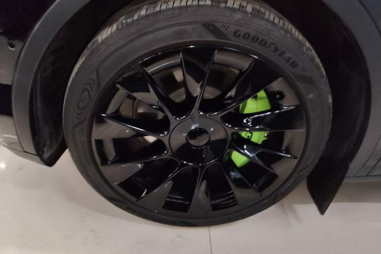 Used Tesla Model Y 2022 Rear-Wheel-Drive Version