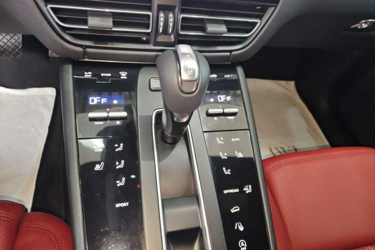 Used Porsche Macan 2023 Macan 2.0T