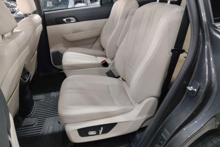 Used Li Auto ONE 2021 Extended-Range 6-Seater Version Left Rear Seat