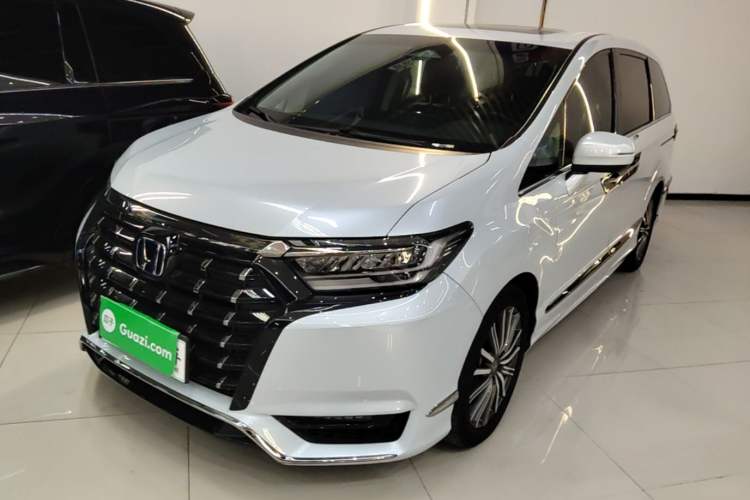 Used Honda Elysion 2024 2.0L eHEV Luxury Edition