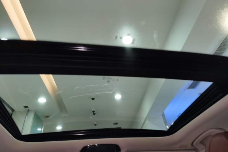 Used BMW i3 2024 eDrive 40 L Midnight Sports Package
