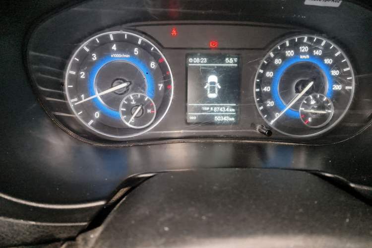 Used Dongfeng Fengon S560 2018 1.8L Manual Comfort 7-Seater