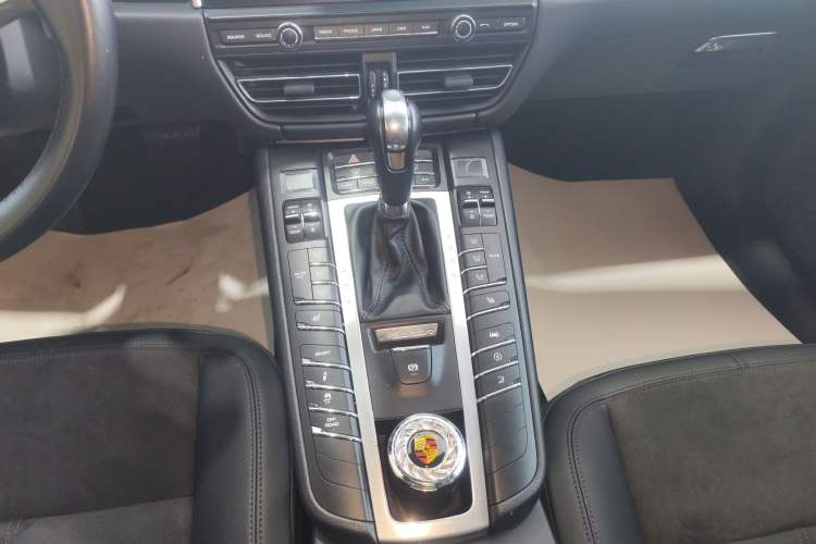 Used Porsche Macan 2020 Macan 2.0T
