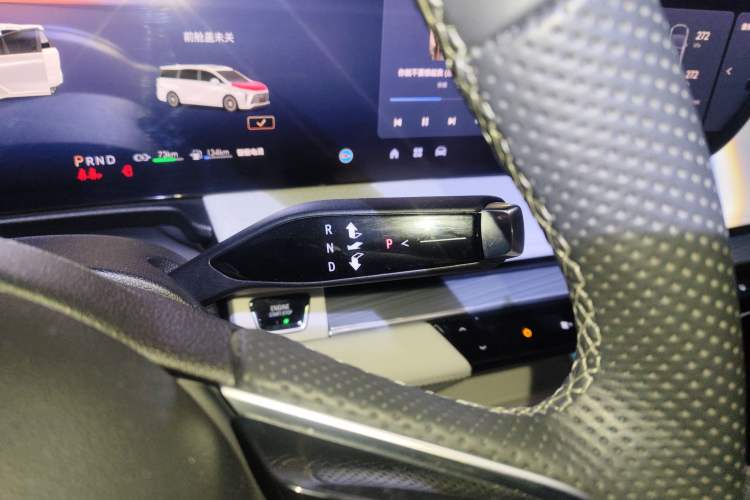 Used Buick GL8 New Energy 2024 Lu Zun Deluxe Edition 7-Seater