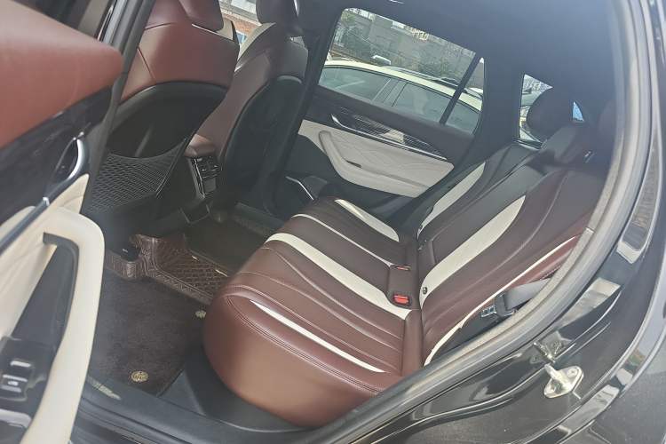 Used Geely Auto Monjaro L 2021 2.0TD DCT EVO Two-Wheel Drive Smart Luxury Version
