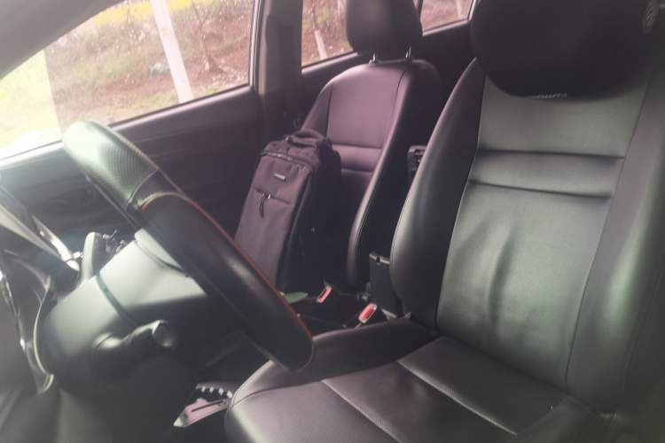 Used Toyota YARiS L Zhi Xiang 2017 1.5E CVT Dynamic Edition
