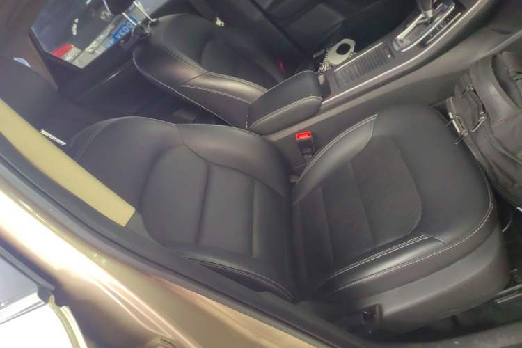 Used Geely Auto Emgrand GS 2016 Sport Edition 1.8L Automatic LingShang Model Right Front Seat