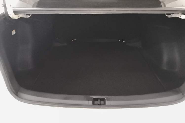 Used Toyota Corolla 2022 Dual-Motor 1.8L E-CVT Pioneer Edition Trunk