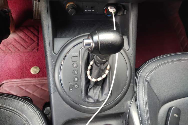 Used Kia Sportage R 2012 2.0L Automatic Two-Wheel Drive NAVI
