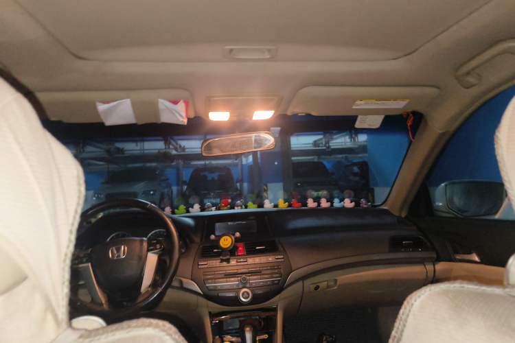 Used Honda Accord 2011 2.0L EX
