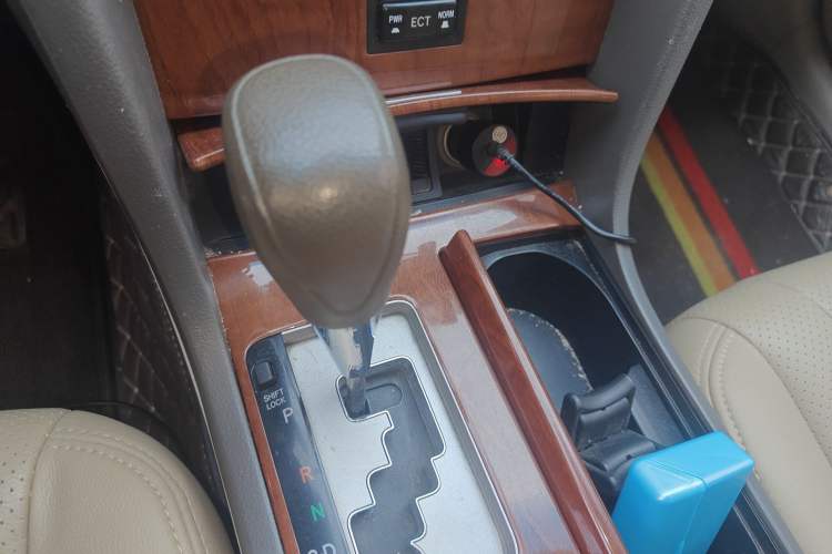 Used Toyota Camry 2013 200E Classic Elite Edition
