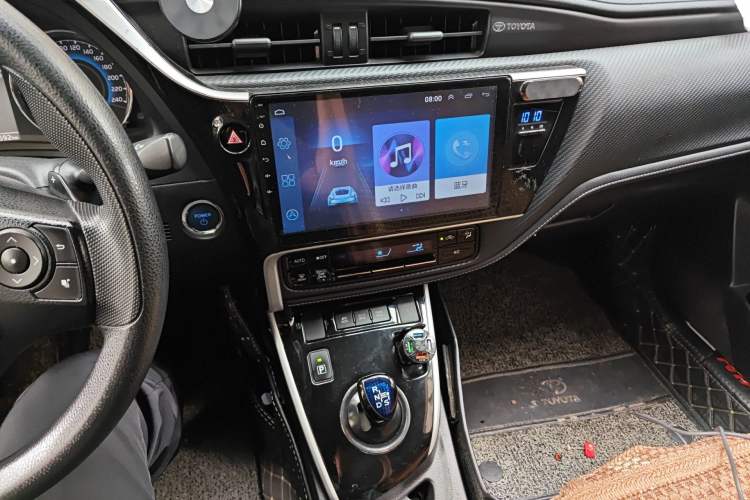 Used Toyota Levin 2017 Revised Dual-Engine 1.8H GS E-CVT Elite Sunroof Version China V Standard Audio And AC Panel