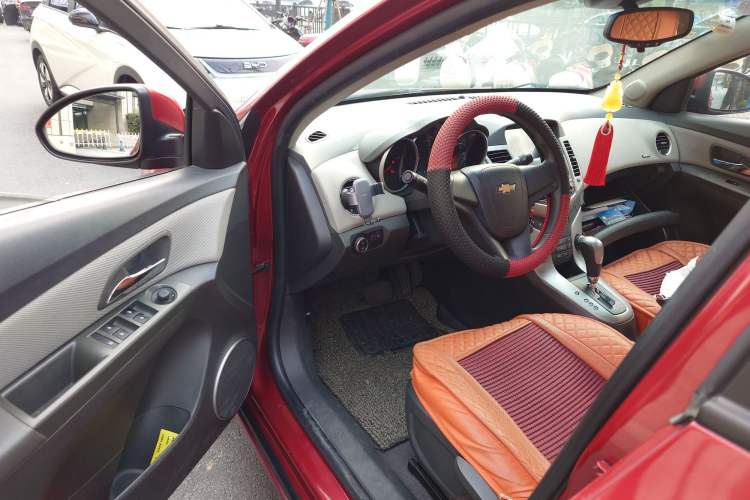 Used Chevrolet Cruze 2013 1.6L SE AT