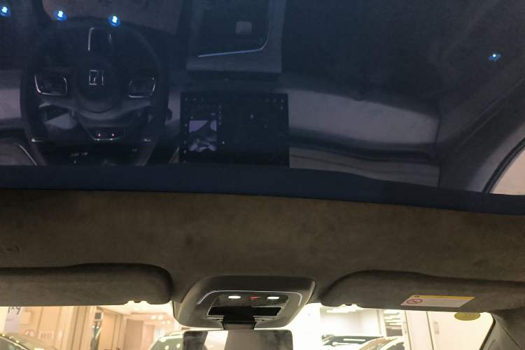 Used Zeekr 001 2025 YOU Edition 100 kWh All-Wheel Drive
