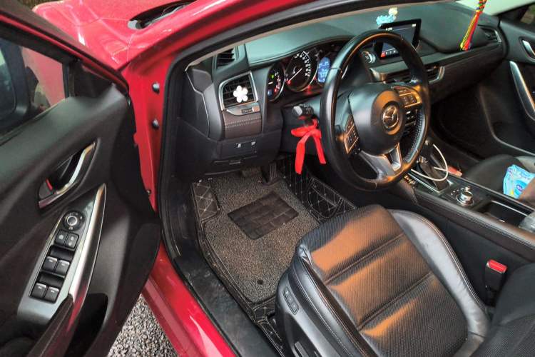 Used Mazda Atenza 2017 2.0L Blue Sky Luxury Edition