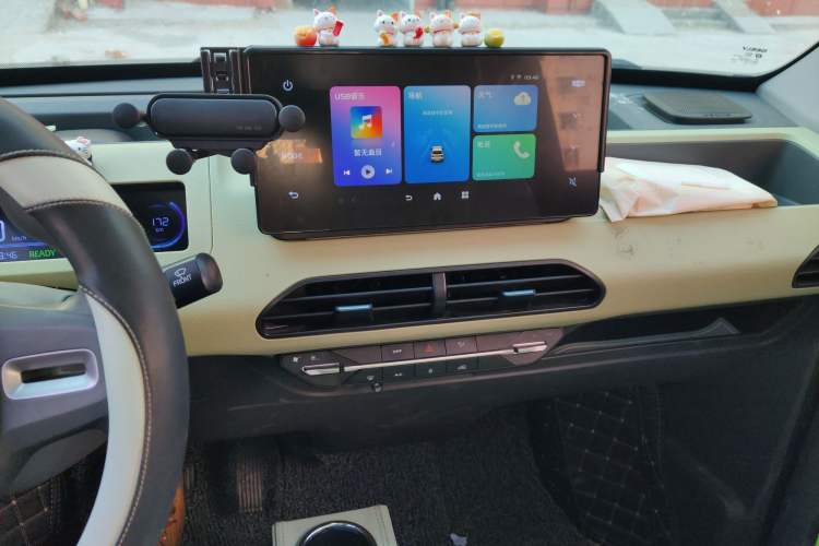 Used Geely Galaxy Panda 2023 Panda Mini 200km Dynamic Bear
