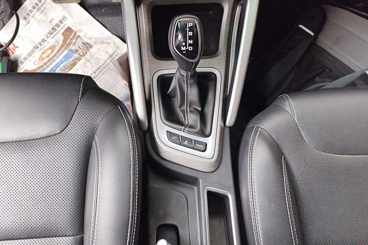 Used Geely Auto Vision X3 2017 1.5L Automatic Luxury Model Gear Lever