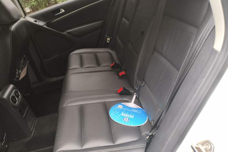 Used Volkswagen Tiguan L 2016 300TSI Automatic Two-Wheel Drive Comfort Edition