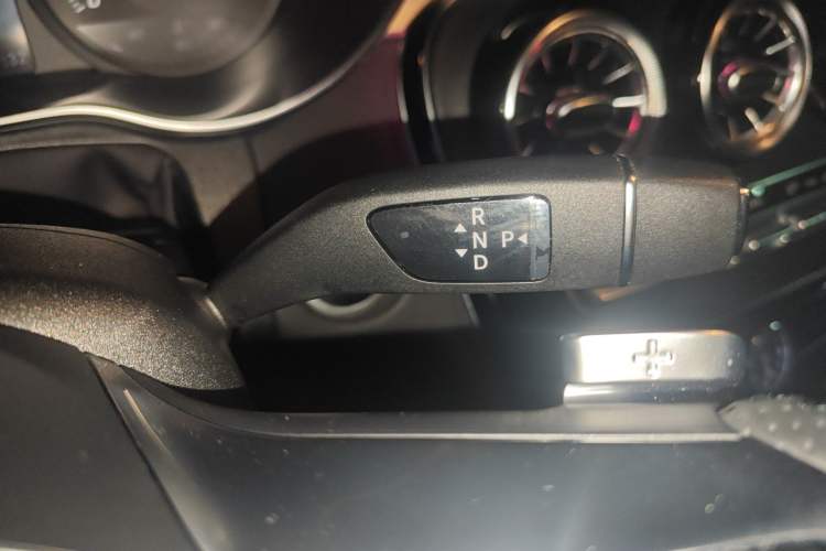 Used Mercedes-Benz C-Class 2017 Facelift C 200 L Sport Edition
