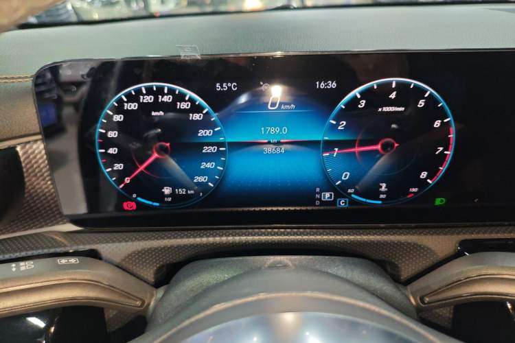 Used Mercedes-Benz A-Class 2021 A 200 L Sport Sedan Fashion Model