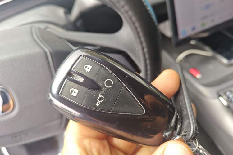 Used CHANGAN Eado 2024 1.5T GDI Automatic Prestige Edition Vehicle Key