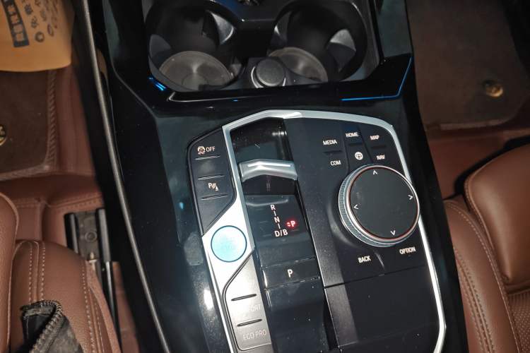 Used BMW iX3 2022 Updated Leading Version
