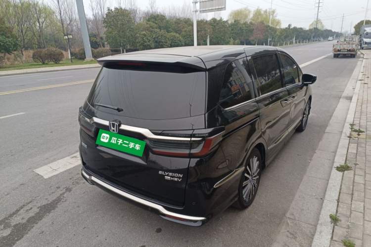 Used Honda Elysion 2022 2.0L eHEV Prestige Edition
