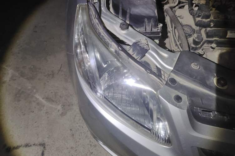 Used Chevrolet Sail 2013 Sedan 1.4L Manual Ideal Happiness Edition
