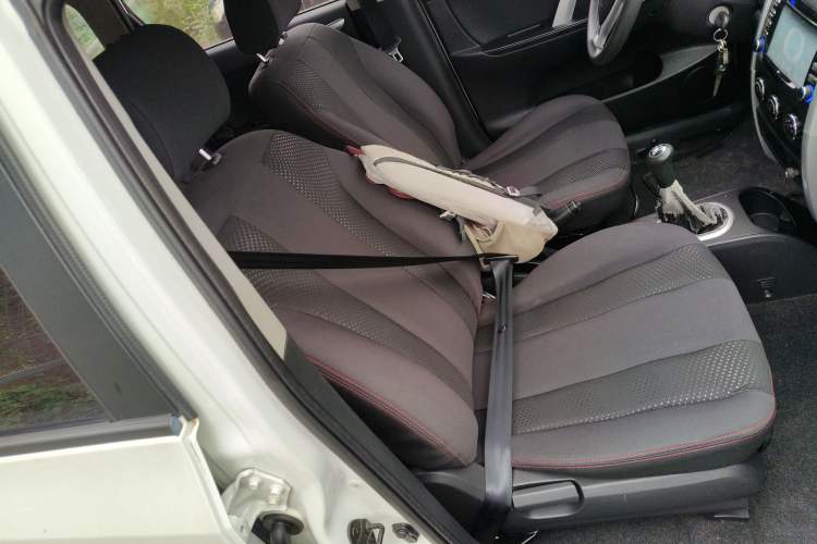 Used Changan CX20 2014 1.4L Manual Sport Version China IV Standard