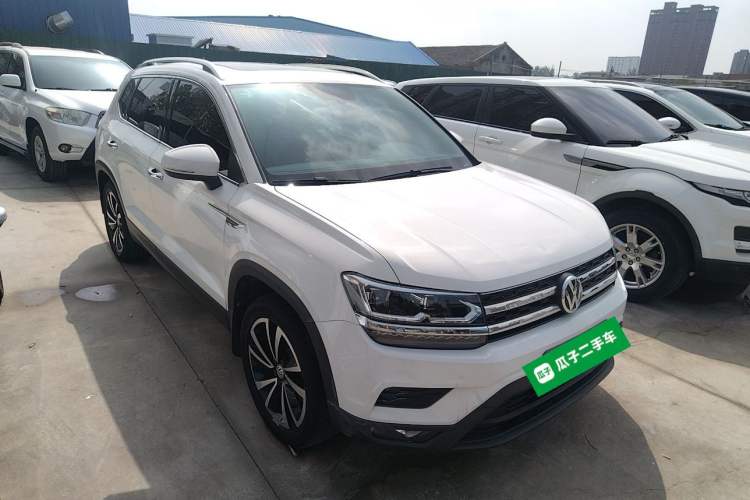 Used Volkswagen Tharu 2020 280TSI Two-Wheel Drive Luxury Edition China VI Standard Front Right 45 Deg