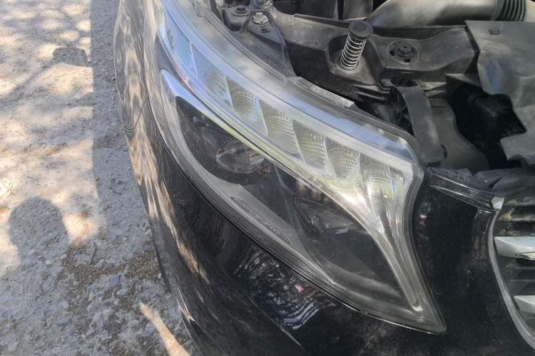 Used Mercedes-Benz V-Class 2017 V 260 L Prestige Extended Edition
