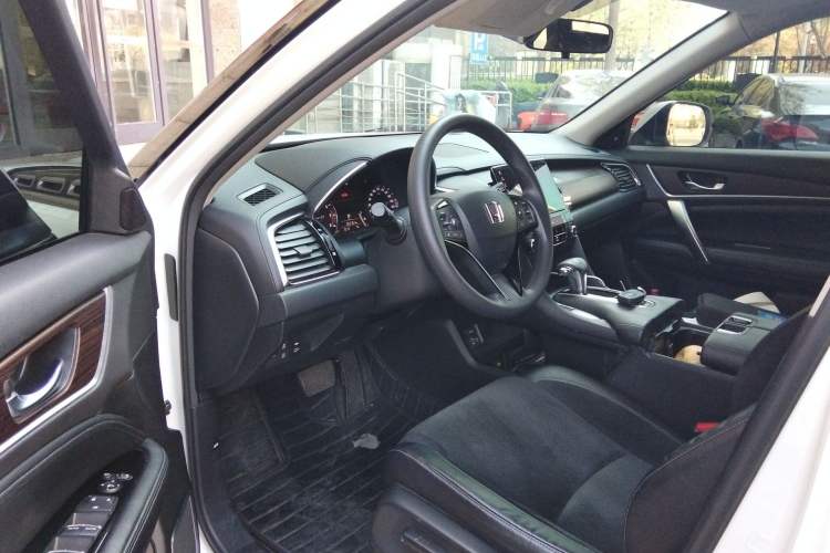 Used Honda Avancier 2019 240TURBO Two-Wheel Drive Elite Edition Driver Seat