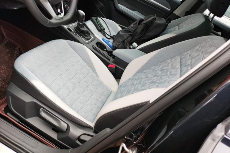 Used Volkswagen Lavida 2023 280TSI DSG Full-Comfort Edition Left Front Seat