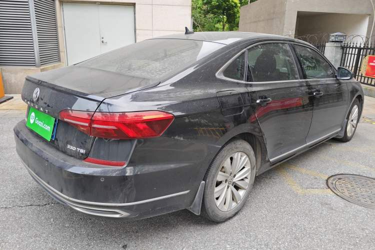 Used Volkswagen Passat 2020 330TSI Elite Edition China VI
