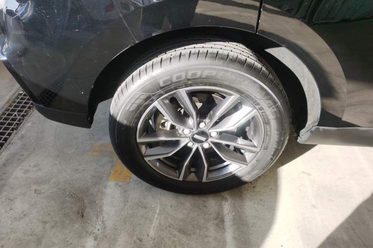 Used Wey VV5 2021 1.5T Two-Wheel Drive Color Pioneer