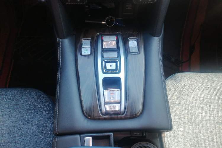 Used Honda UR-V 2017 370TURBO Four-Wheel Drive Prestige Edition China V