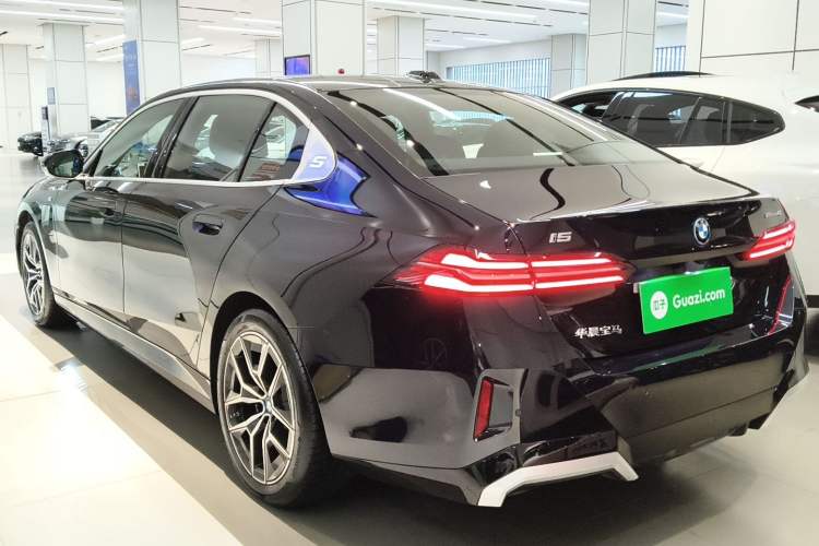 Used BMW i5 2025 eDrive 40L M Sport Package