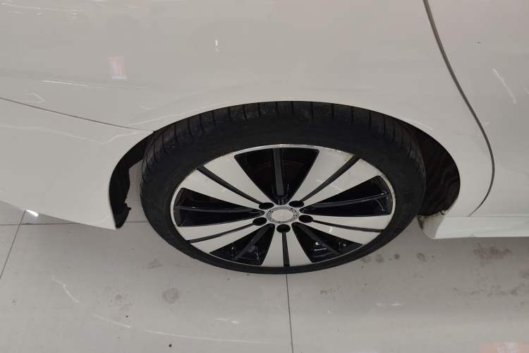 Used Mercedes-Benz CLA 2017 CLA 200 Style Edition Right Rear Wheel Hub