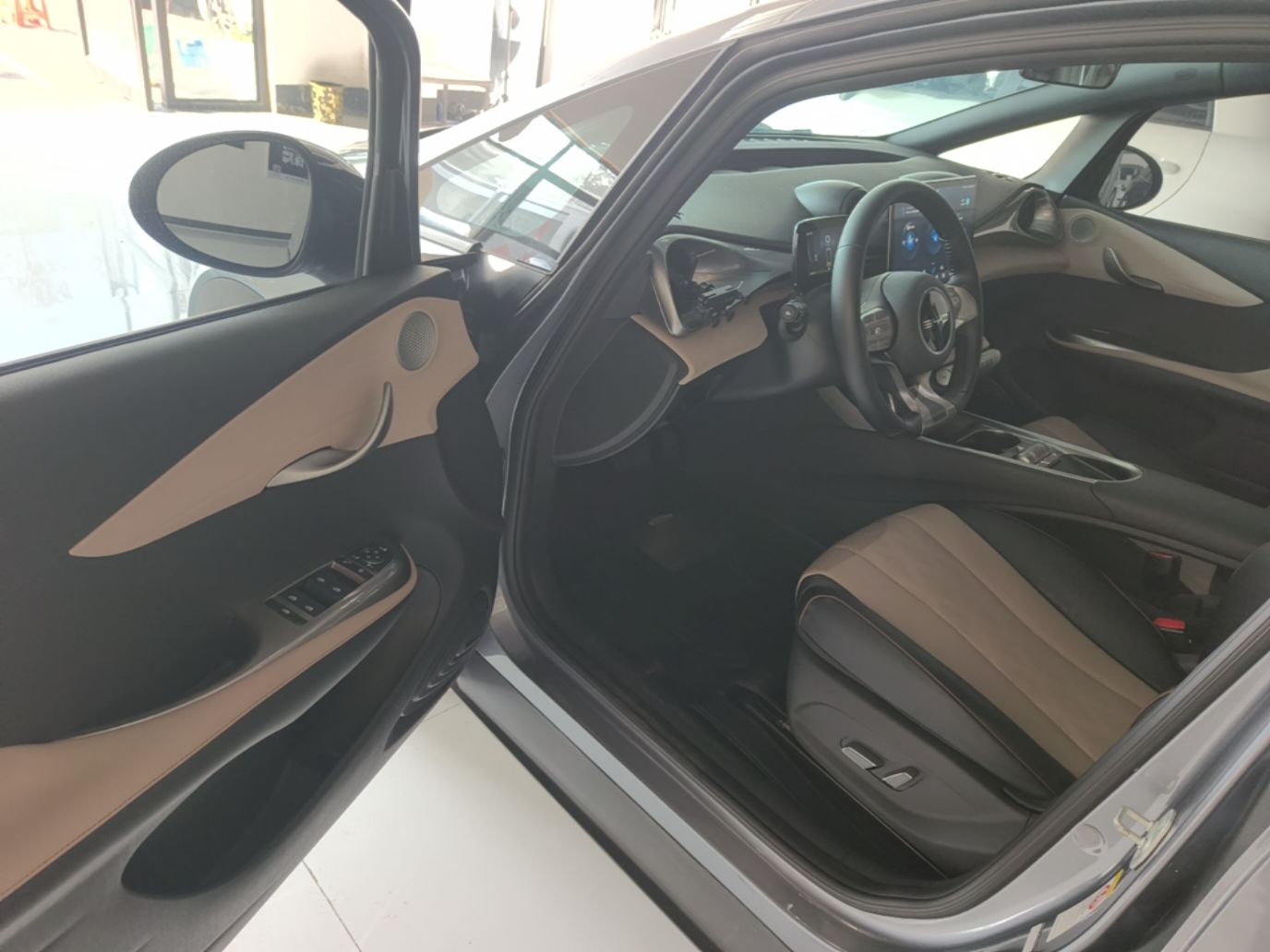 BYD Dolphin 2023 420 km Fashion Edition — снимка 18