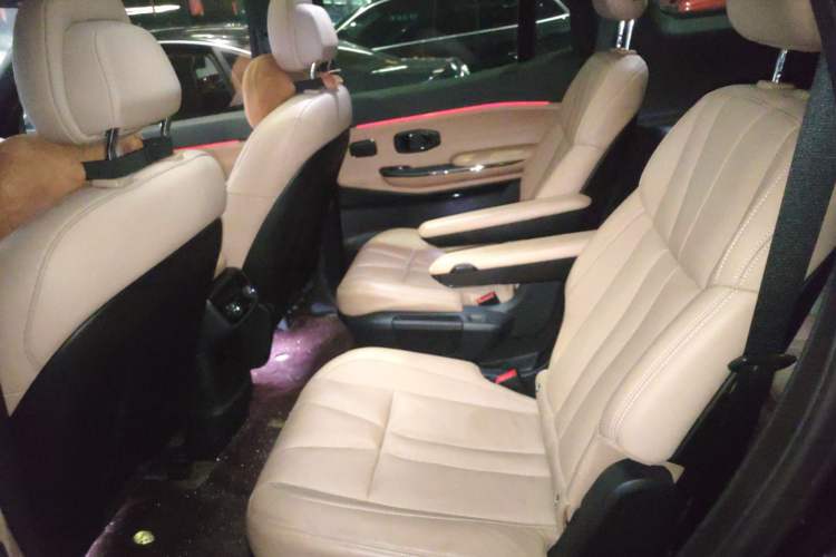 Used Nio ES8 2022 100kWh Signature Edition Six-Seater Left Rear Seat