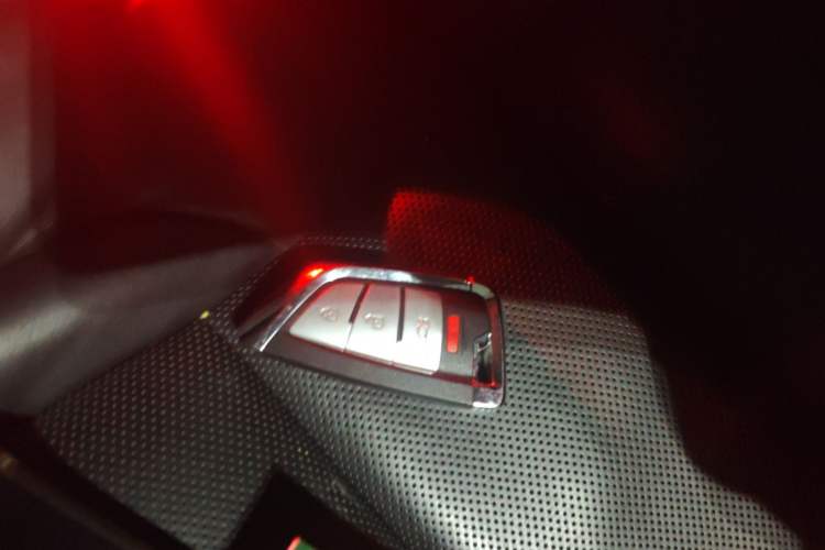 Used Wey VV7 2017 2.0T Flagship Model
