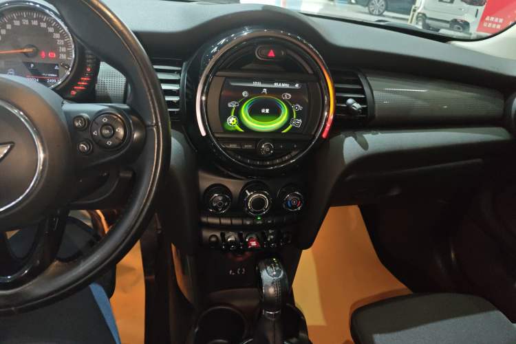 Used MINI MINI 2016 1.5T COOPER