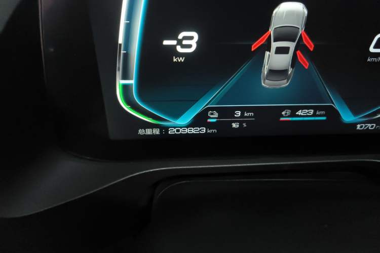 Used BYD Qin Pro New Energy 2019 DM Super Edition 1.5TI Automatic Smart Connect X-Trail Model China VI Standard Odometer Close Up