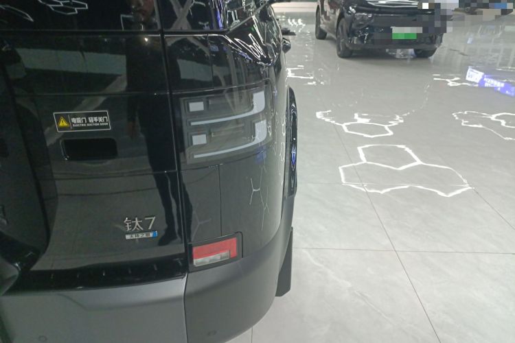 Used Formula Leopard Tai 7 2025 Model 200 km Two-Wheel Drive Max Edition