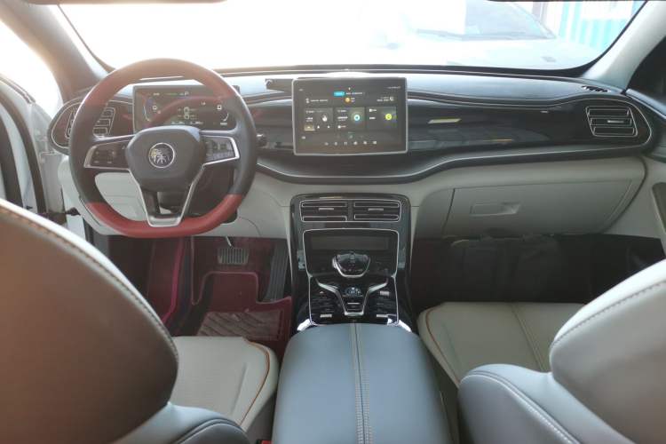 Used BYD Qin PLUS 2023 Champion Edition DM-i 120KM Leading Model
